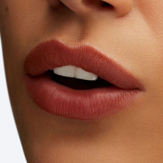 MAC        LUSTREGLASS   LIPS 3G